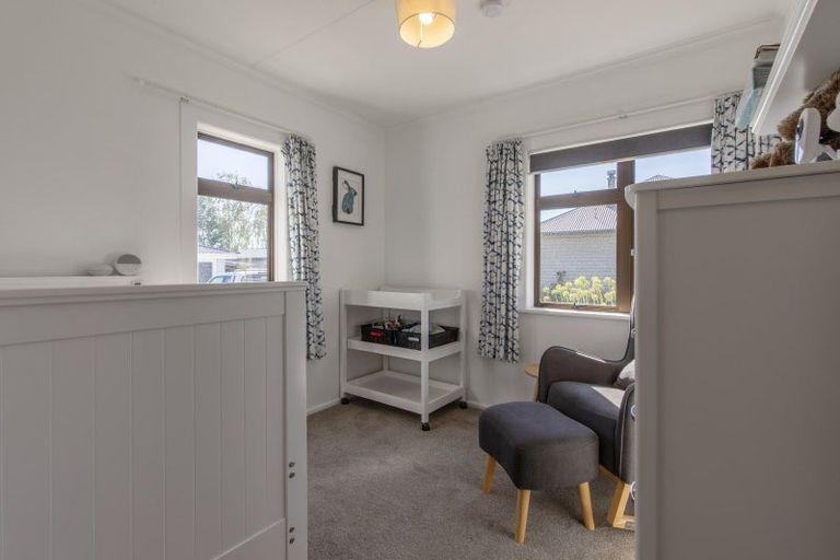 Photo of property in 18 Woburn Street, Waipukurau, 4200