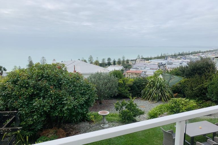 Photo of property in 1a Onslow Road, Bluff Hill, Napier, 4110