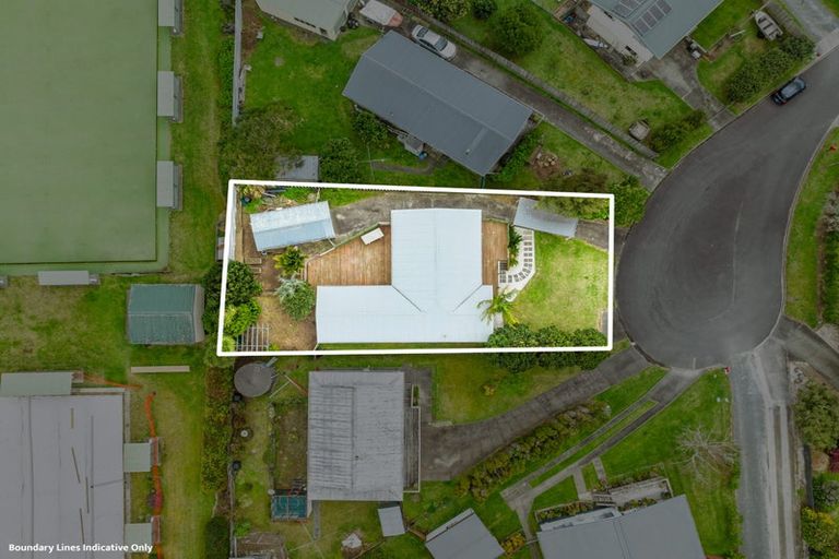 Photo of property in 12 Curlew Place, One Tree Point, 0118