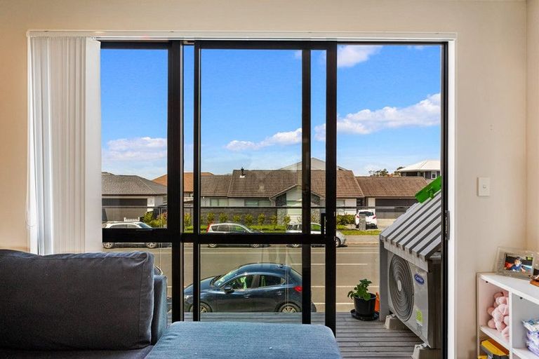 Photo of property in 169b Wainui Road, Silverdale, 0932