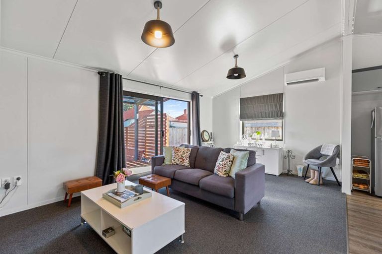 Photo of property in 53a East Street, Feilding, 4702