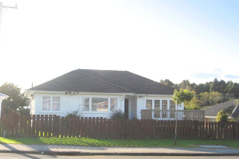 Photo of property in 2/58 Orams Road, Manurewa, Auckland, 2102