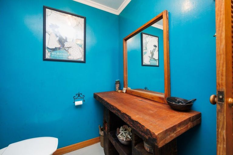 Photo of property in 34 Pirinoa Street, Feilding, 4702