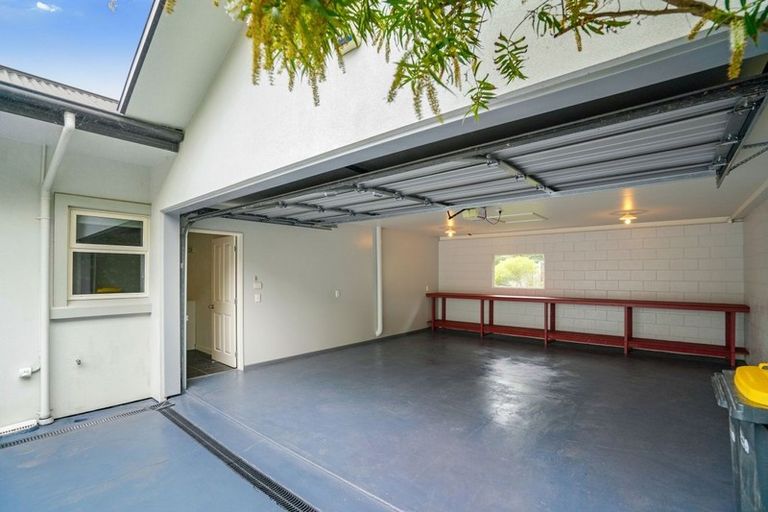 Photo of property in 9 Dudley Road, Lyttelton, 8082