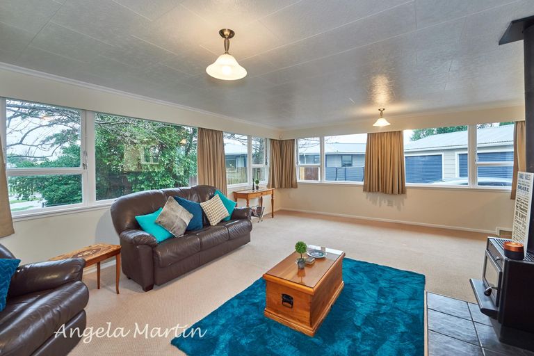 Photo of property in 24 Saturn Crescent, Milson, Palmerston North, 4414