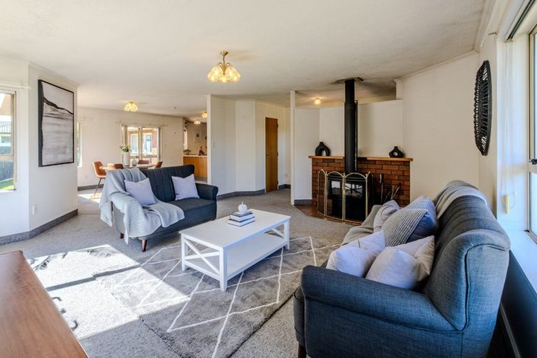 Photo of property in 31 Auckland Road, Greenmeadows, Napier, 4112