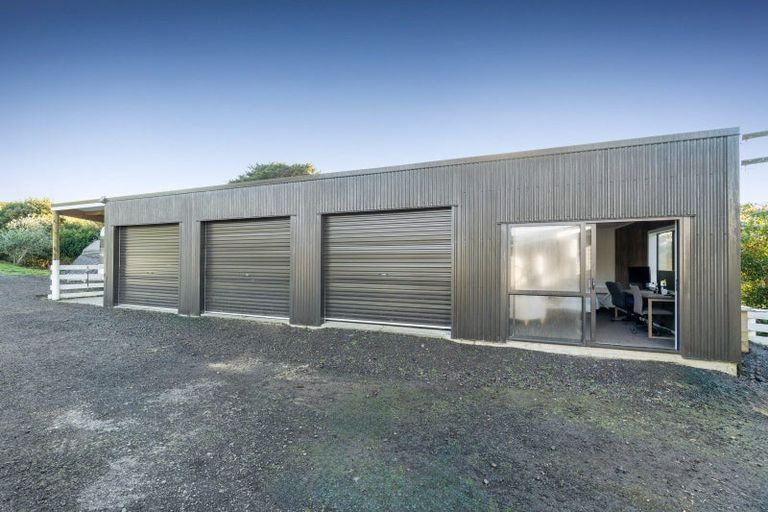 Photo of property in 6 Bridle Way, Hunua, Papakura, 2583