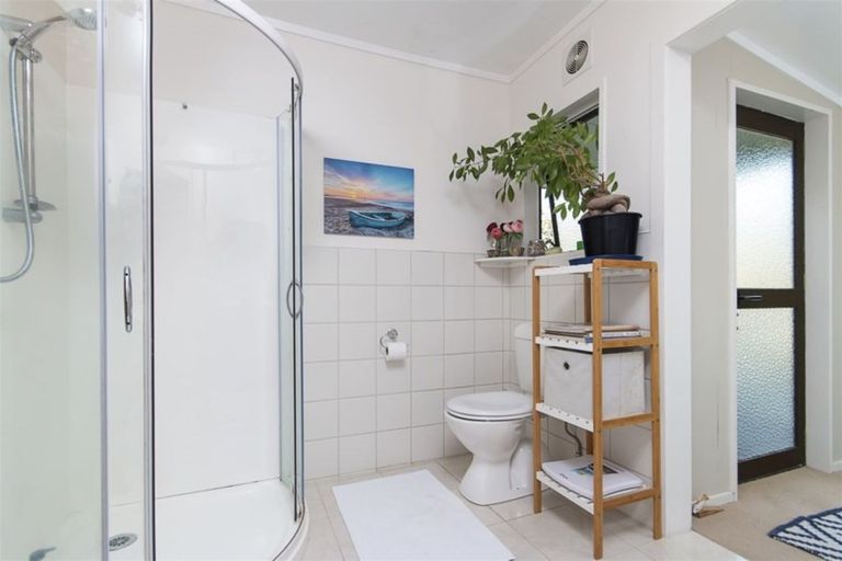 Photo of property in 154 Wellington Street, Pukekohe, 2120