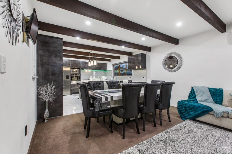 Photo of property in 18 Kohinoor Avenue, Mangere, Auckland, 2022