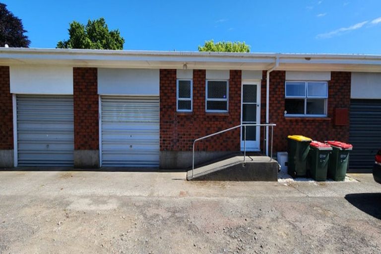 Photo of property in 9a George Street, Lower Vogeltown, New Plymouth, 4310