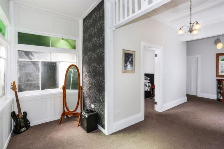 Photo of property in 95 Seddon Street, Pukekohe, 2120