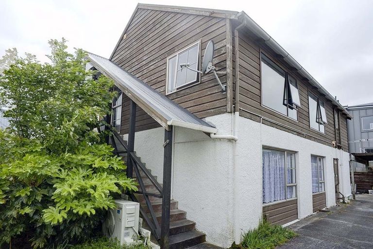 Photo of property in 4f Earp Street, Johnsonville, Wellington, 6037