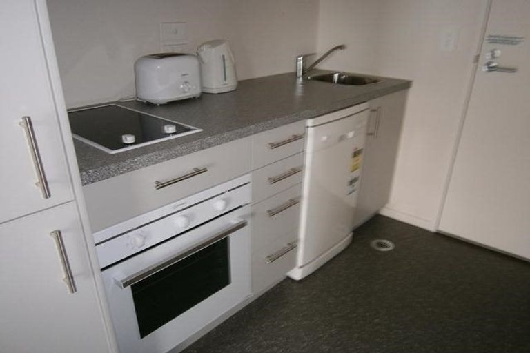 Photo of property in The Peak Apartments, 1001/170 Taranaki Street, Te Aro, Wellington, 6011