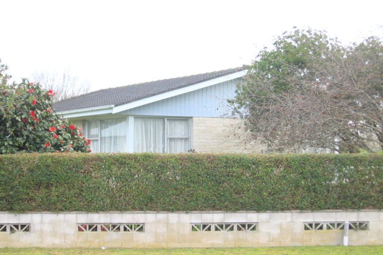 Photo of property in 9 Elmwood Crescent, Pukete, Hamilton, 3200