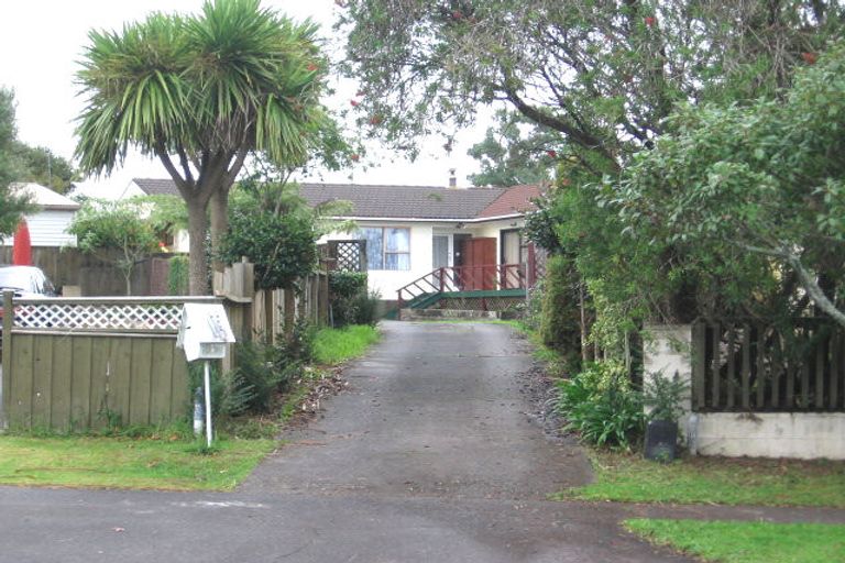 Photo of property in 13 Bahari Drive, Ranui, Auckland, 0612