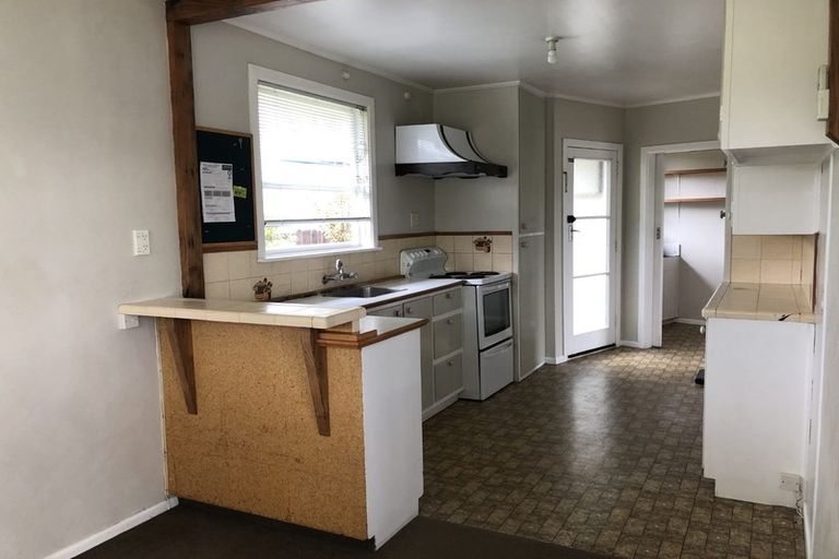 Photo of property in 79 Mark Avenue, Paparangi, Wellington, 6037