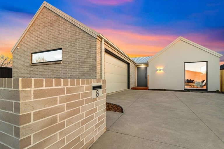 Photo of property in 8 Pipipi Lane, Halswell, Christchurch, 8025