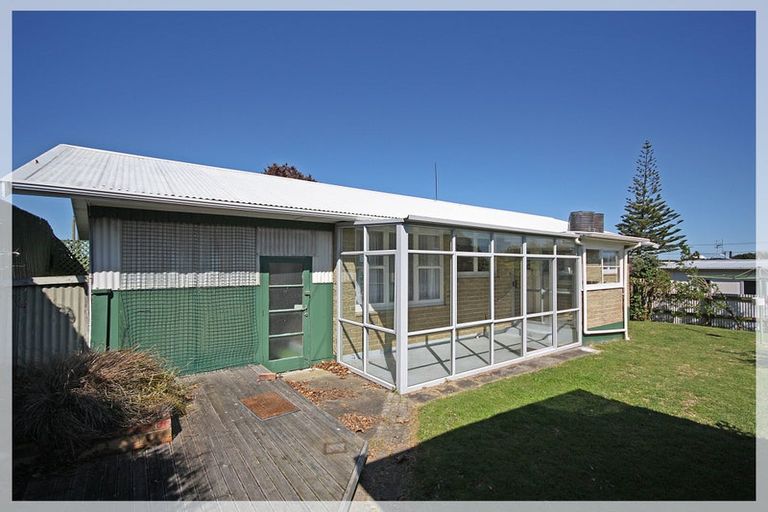 Photo of property in 7 Norton Street, Foxton Beach, Foxton, 4815