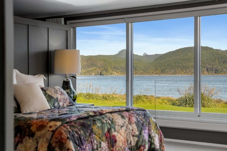 Photo of property in 140 Waterways Parade, Pauanui, Hikuai, 3579