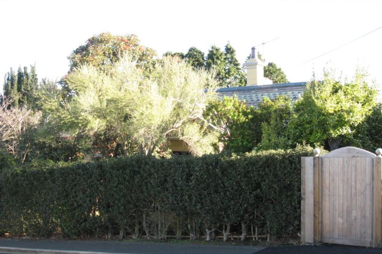 Photo of property in 30 Peel Street, Mornington, Dunedin, 9011