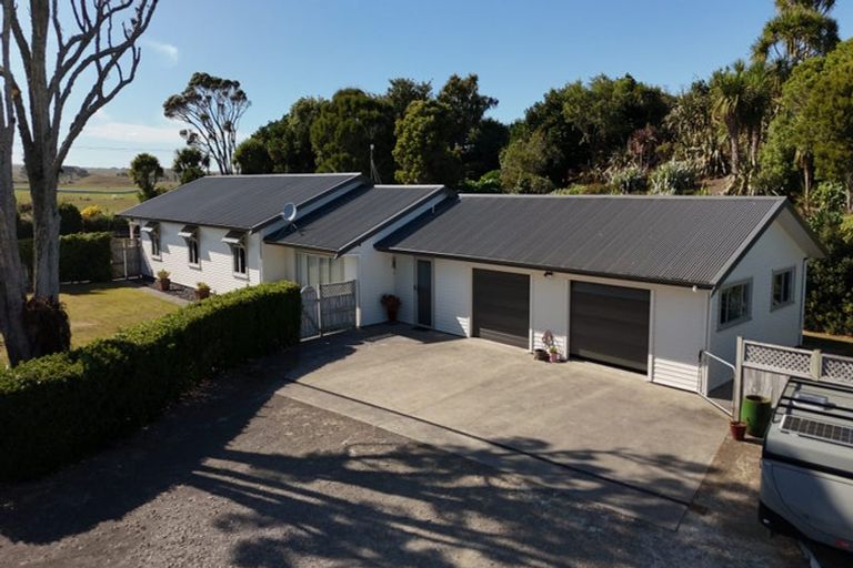 Photo of property in 6139 South Road, Rahotu, Opunake, 4685