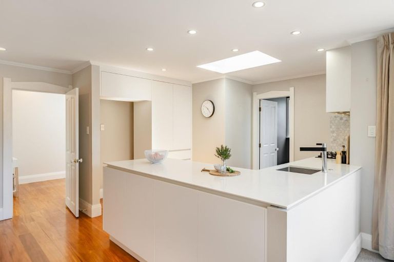 Photo of property in 9 Cudby Street, Woburn, Lower Hutt, 5011