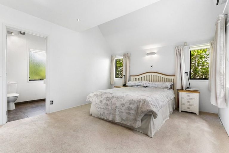 Photo of property in 2/31 Clifton Road, Herne Bay, Auckland, 1011