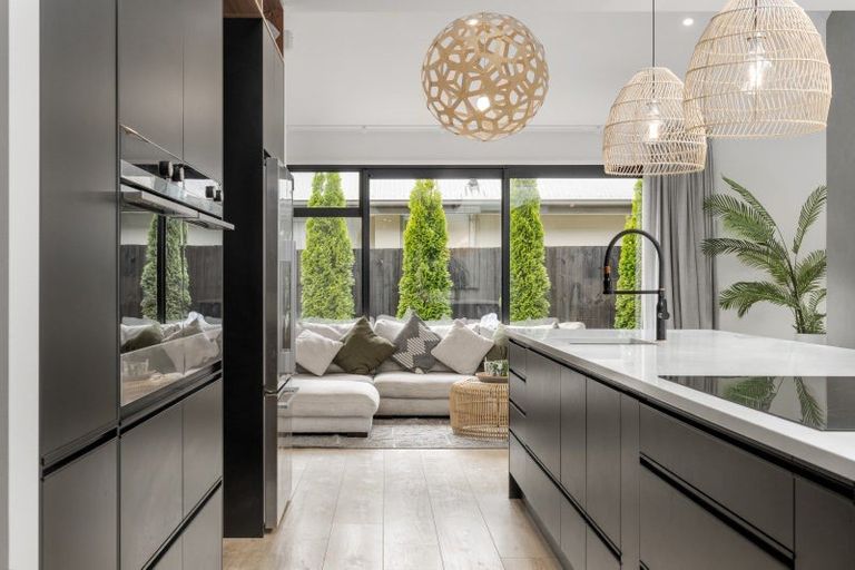 Photo of property in 37 Kohunga Crescent, Bottle Lake, Christchurch, 8083