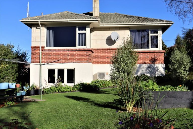 Photo of property in 6 Queens Crescent, Oamaru, 9400