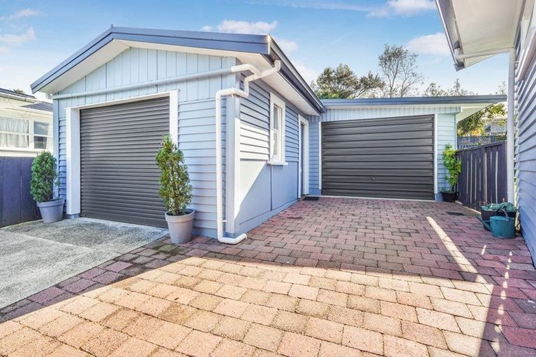 Photo of property in 14 Manapouri Place, Glenview, Hamilton, 3206