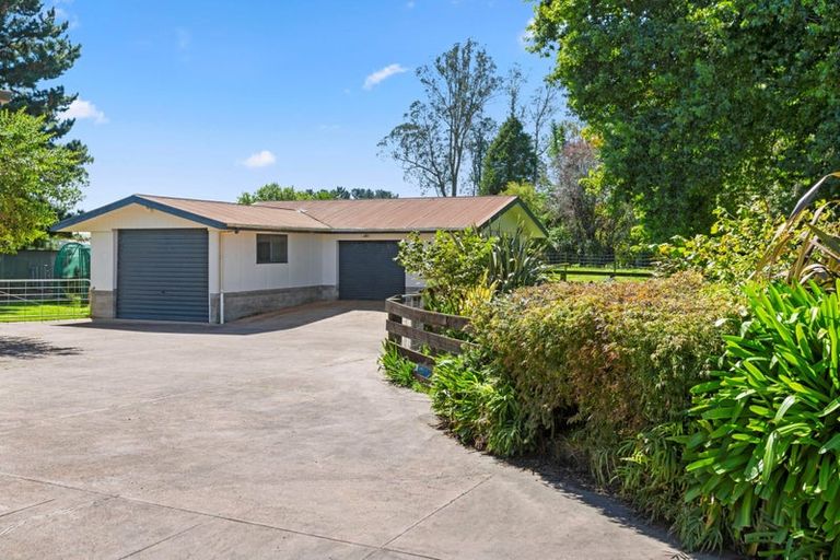 Photo of property in 243 Woodside Road, Matangi, Hamilton, 3284