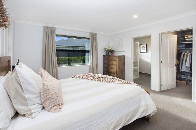 Photo of property in 20 Beech Drive, Rangiora, 7400