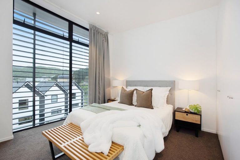 Photo of property in 19 Erica Pabst Way, Island Bay, Wellington, 6023