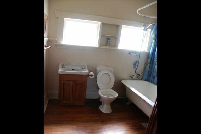 Photo of property in 43 Sydney Street, Caversham, Dunedin, 9011