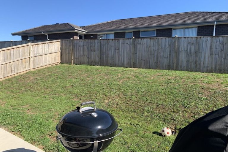 Photo of property in 96 Hillpark Drive, Pokeno, 2402