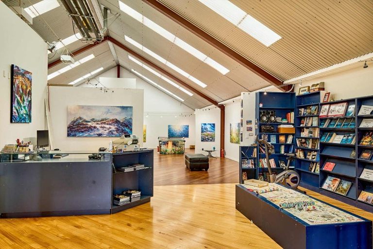 Photo of property in 61 Simmental Crescent, Somerville, Auckland, 2014