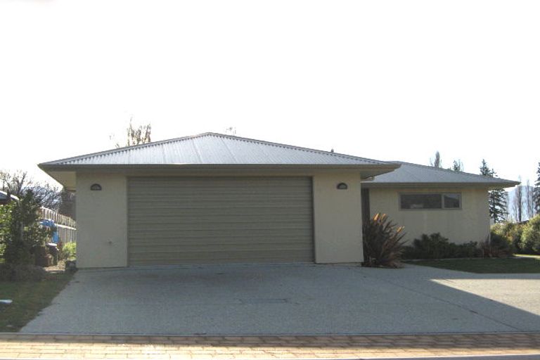 Photo of property in 34 Stonebrook Drive, Wanaka, 9305
