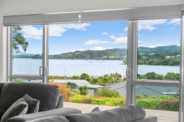 Photo of property in 10 Bayside Lane, Parua Bay, 0174