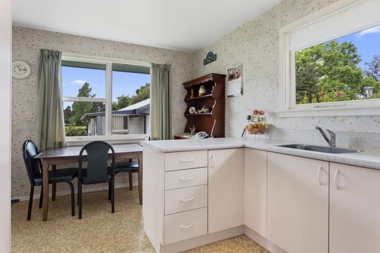 Photo of property in 200 High Street, Oxford, 7430