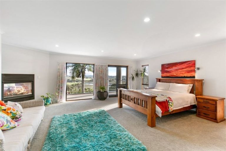 Photo of property in 34 Blue Heron Rise, Stanmore Bay, Whangaparaoa, 0932