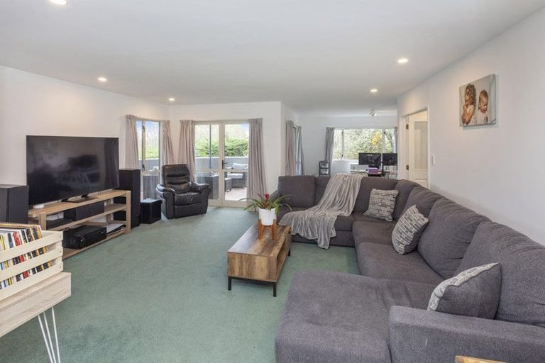 Photo of property in 9 Enticott Place, Huntsbury, Christchurch, 8022