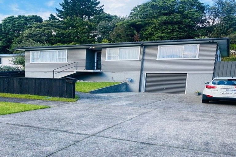 Photo of property in 18 Whakawhiti Street, Marfell, New Plymouth, 4310