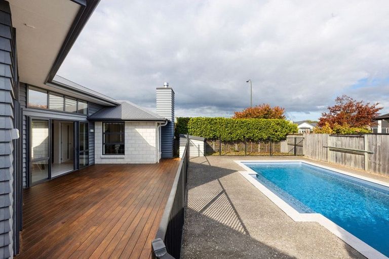 Photo of property in 38 Tulip Drive, Cambridge, 3434