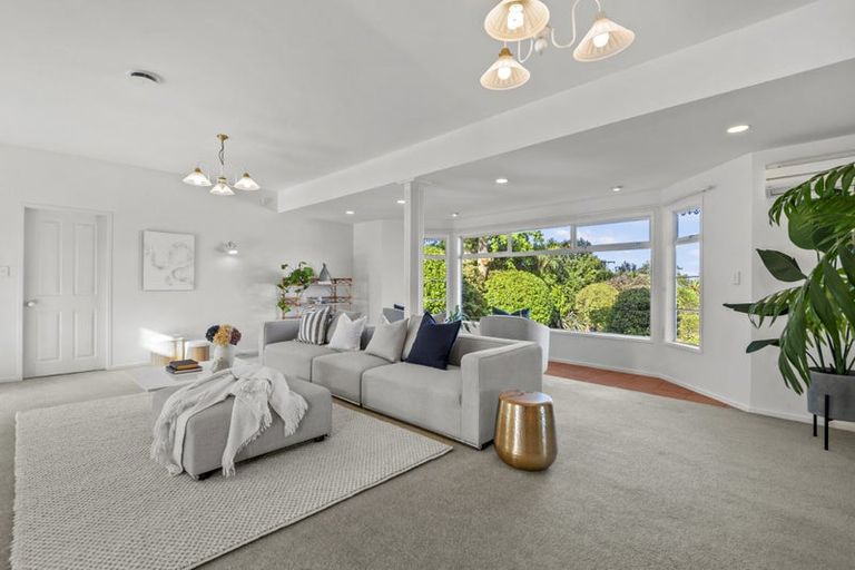 Photo of property in 111 Deep Creek Road, Torbay, Auckland, 0630