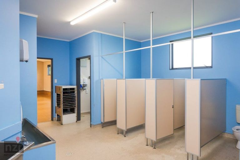 Photo of property in 51 Parnell Heights Drive, Kelvin Grove, Palmerston North, 4414