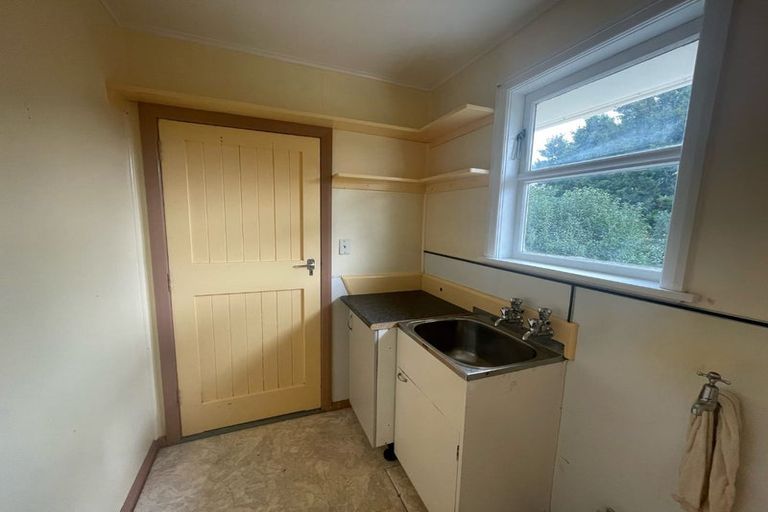 Photo of property in 5 Bowater Place, Manurewa, Auckland, 2102