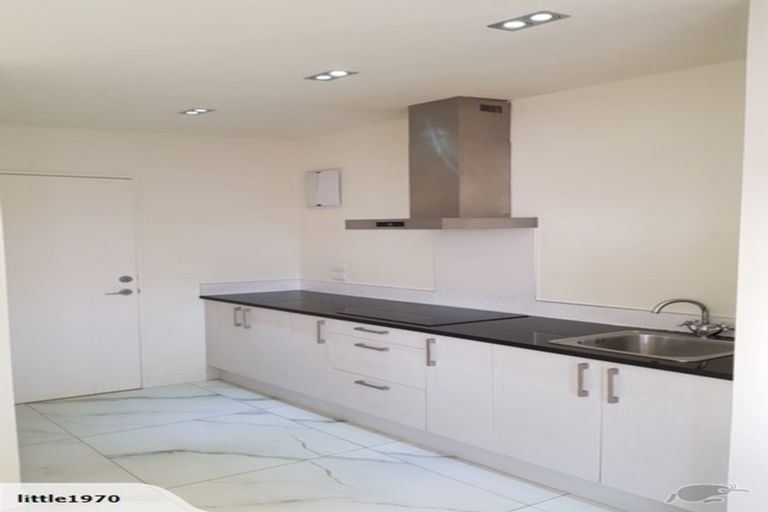 Photo of property in 36e Kewa Road, Albany Heights, Auckland, 0632