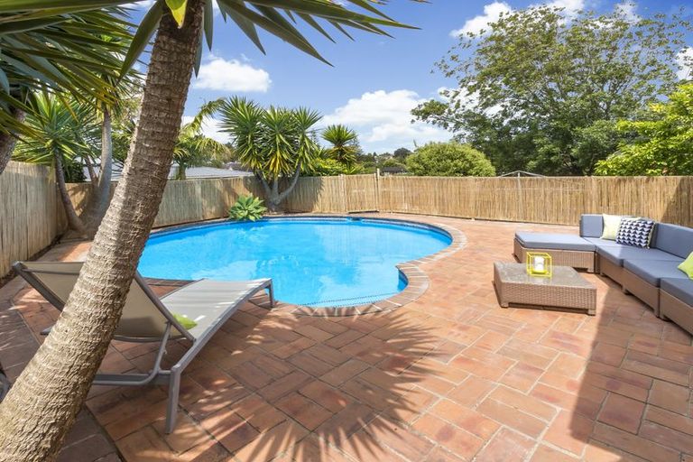 Photo of property in 26 Finnerty Avenue, Howick, Auckland, 2014