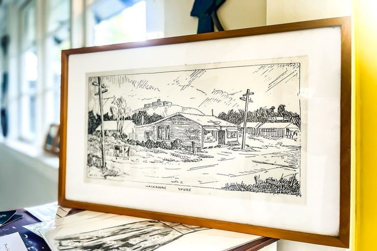 Photo of property in 48 Tutere Street, Waikanae Beach, Waikanae, 5036