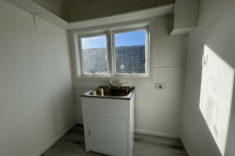 Photo of property in 35 Shakespeare Avenue, Enderley, Hamilton, 3214